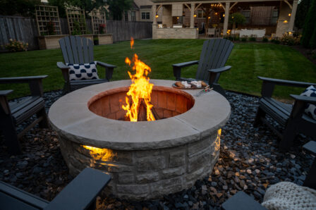 049 2025 212 Clinton